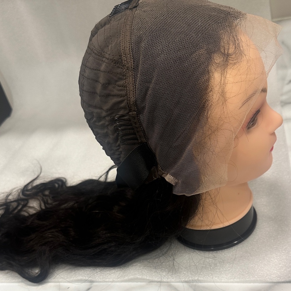 Elegant Black Lace Front Wig - Picture 2 of 6